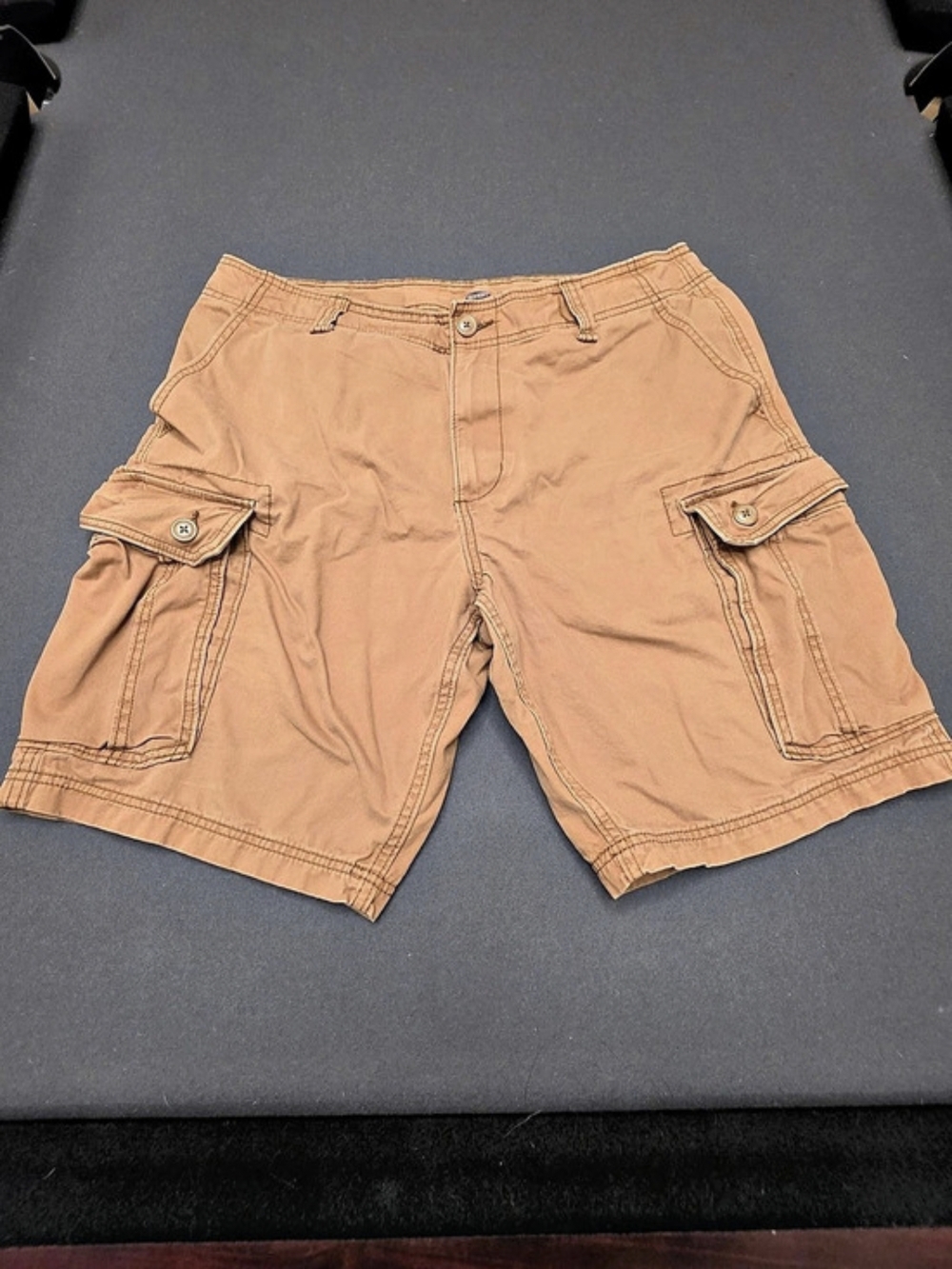 Old Navy Men's Cargo Shorts Tan - Waist 36